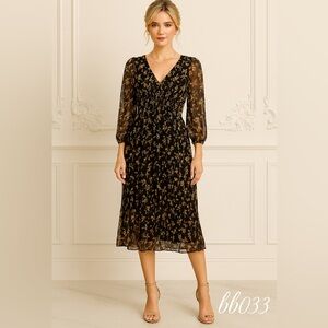 Sincerely Jules Black Floral Midi Dress • Size L